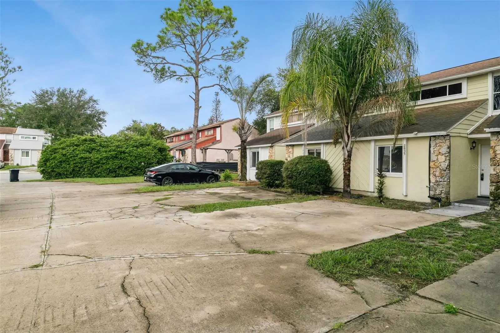 2835 Hunt Club Lane, FL
