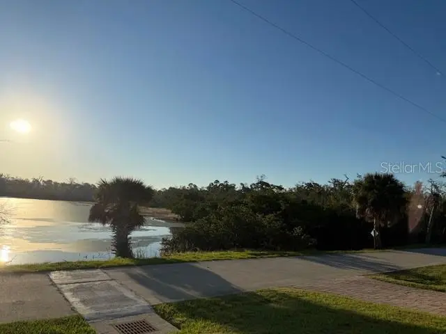 9181 Lake Drive, FL