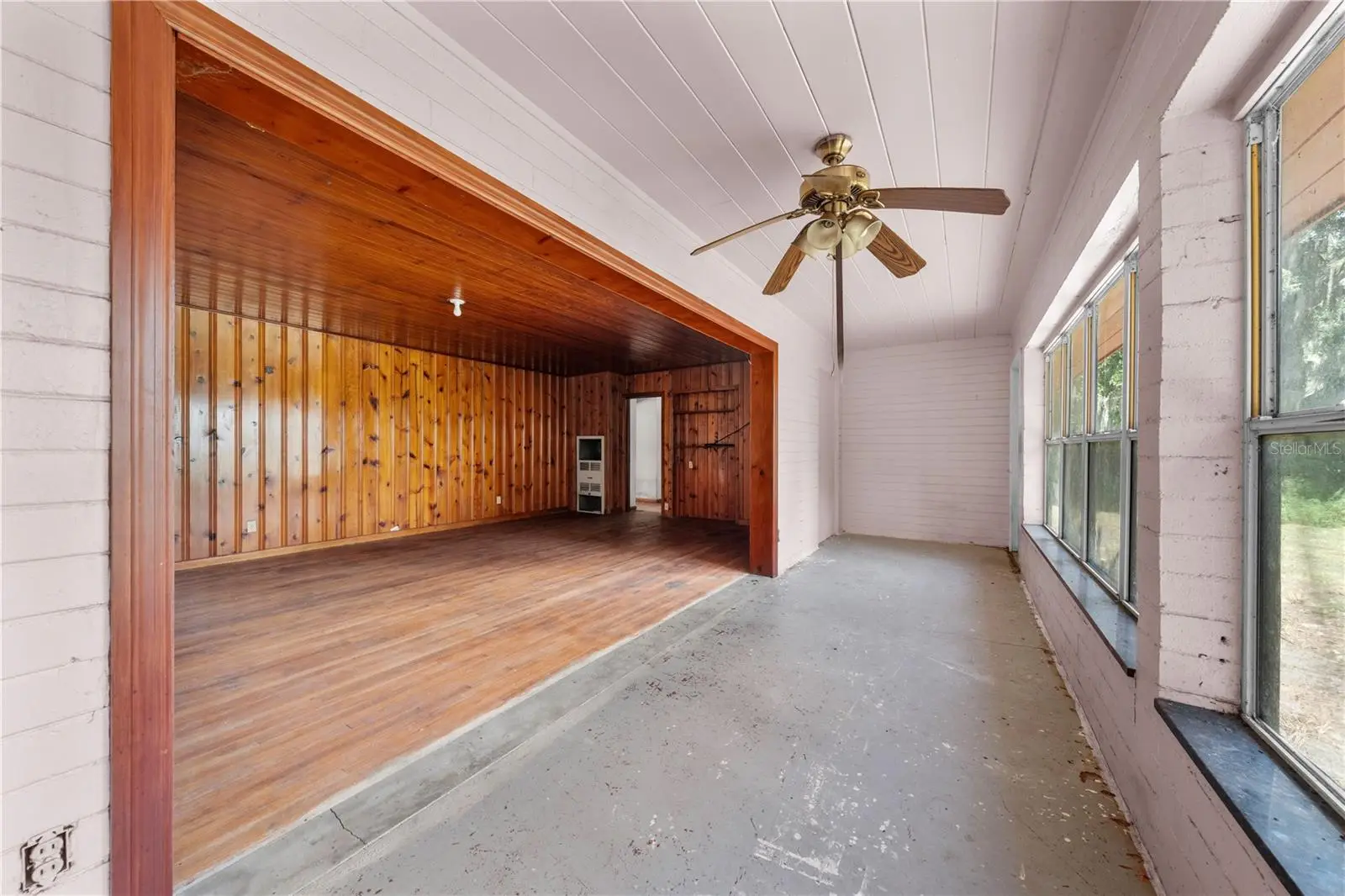 2557 Ames Haven Road, FL