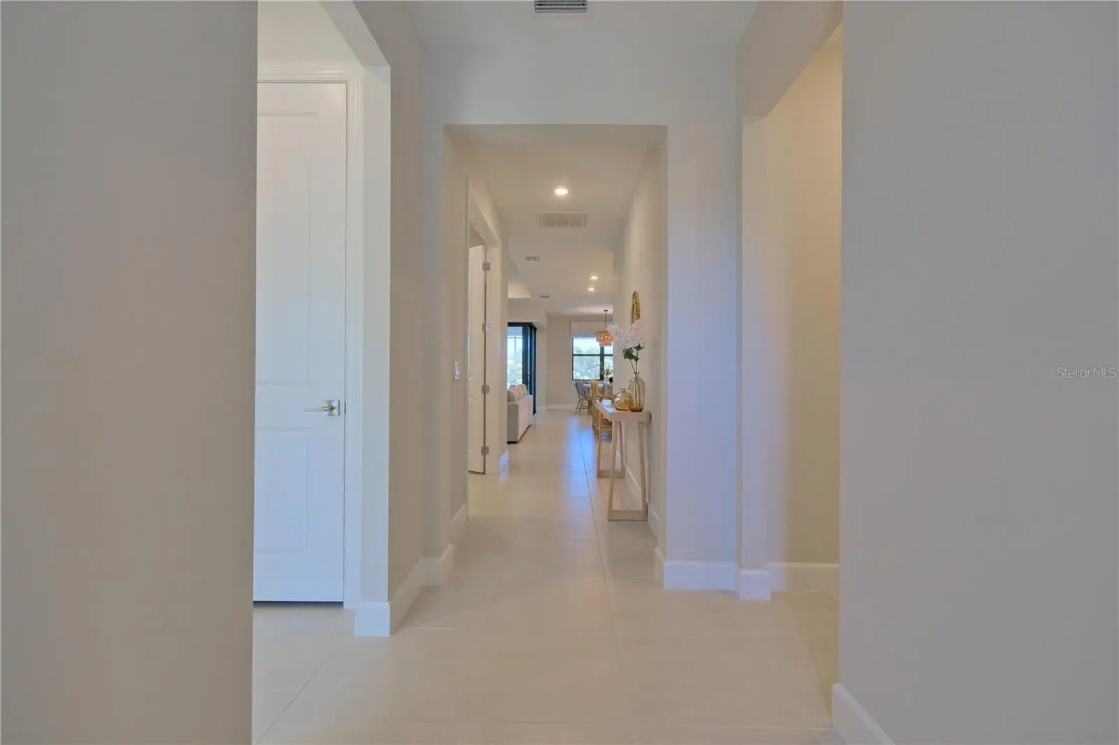 818 Pintail Cove, FL