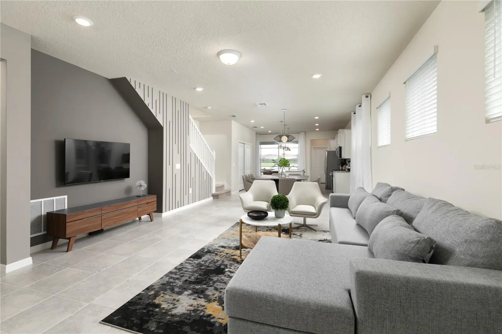 7376 Oakmoss Loop, FL