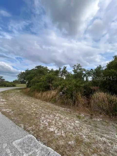 8395 Aviary Road, FL
