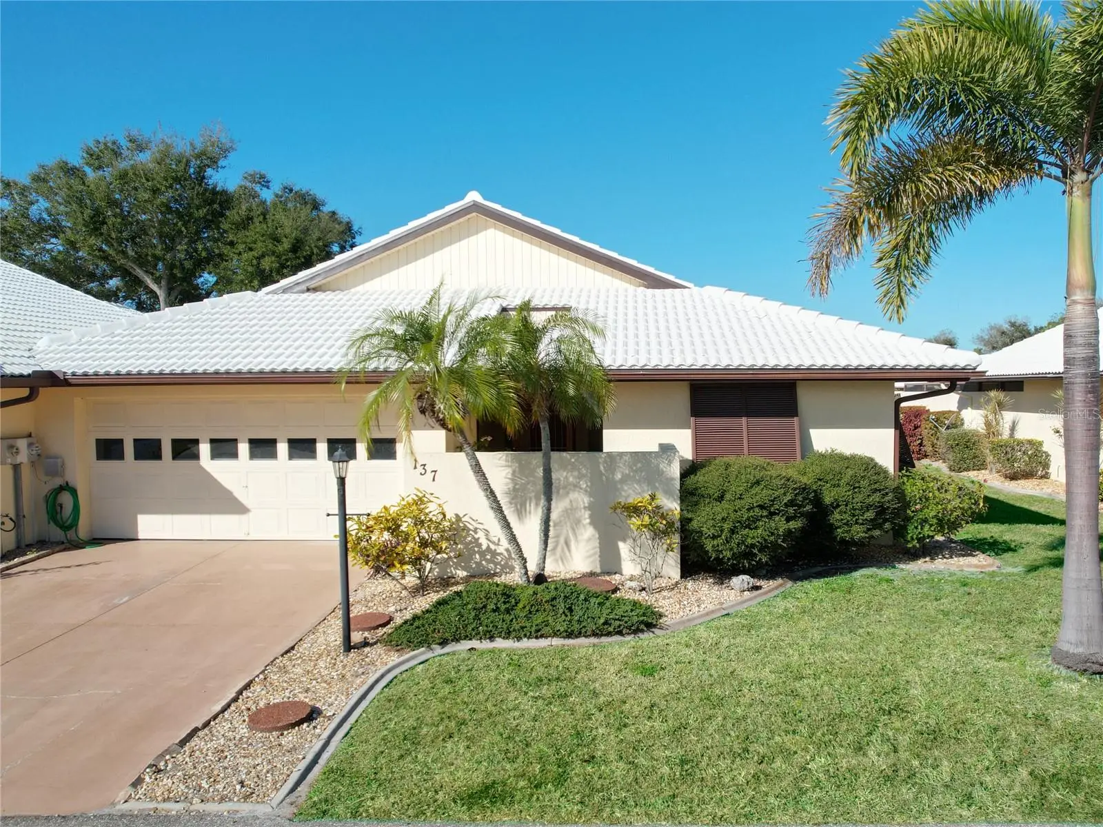 137 Drifting Sands Drive, FL