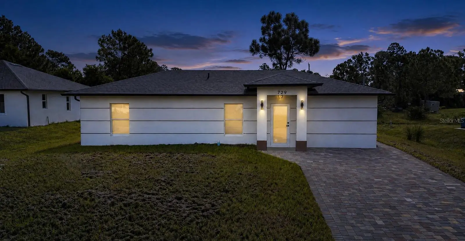 729 Anaconda Avenue, FL