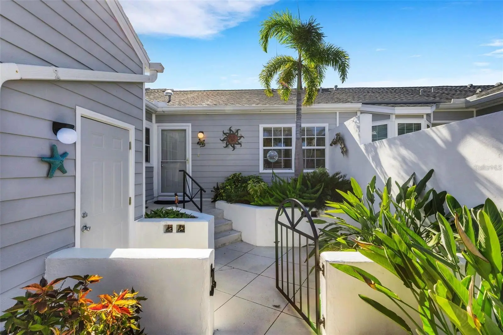 1233 Spoonbill Landings Circle, FL