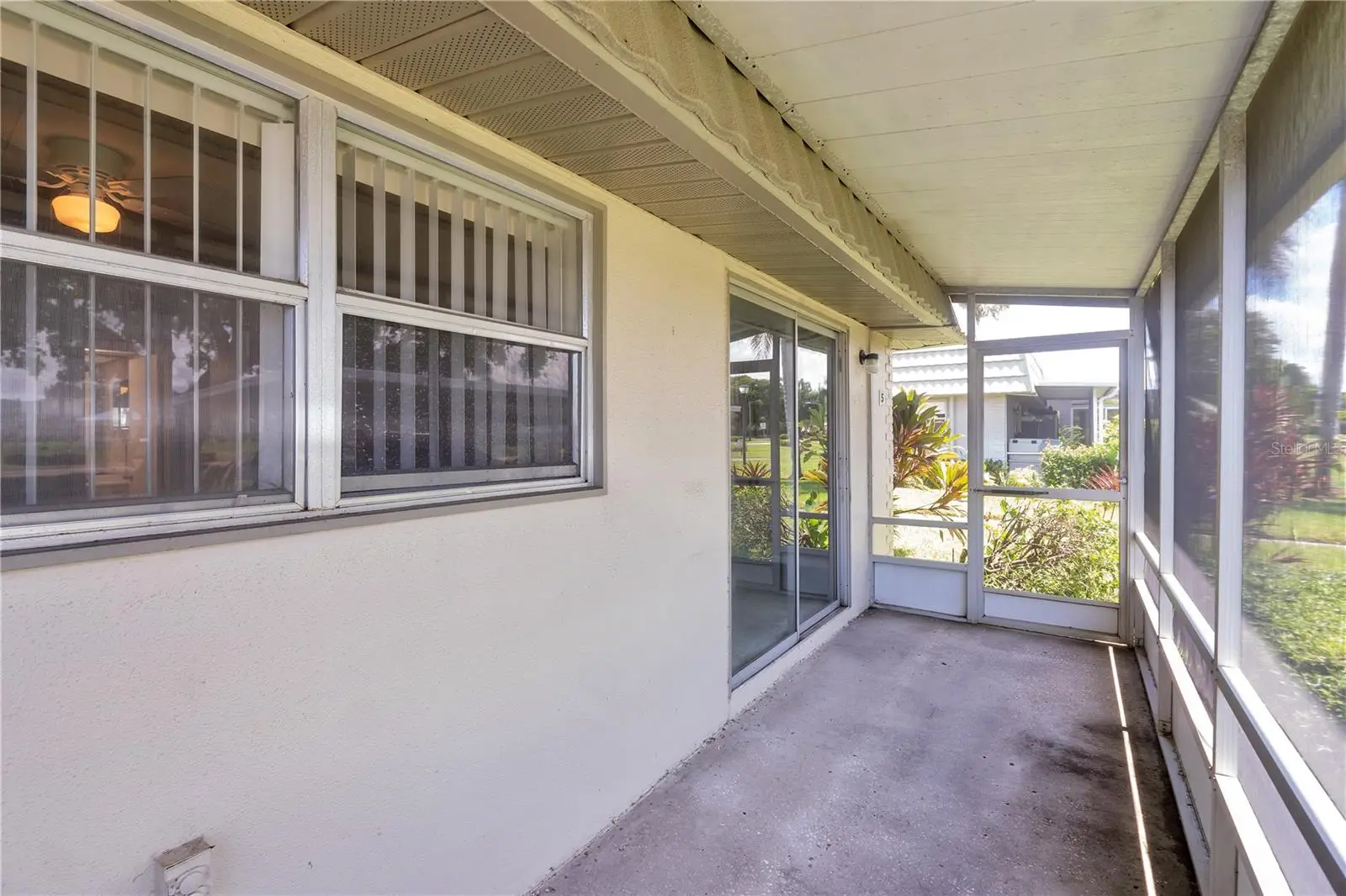 201 Kings Boulevard, FL