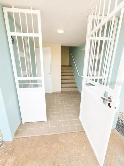 1203 Golden Villas, PR