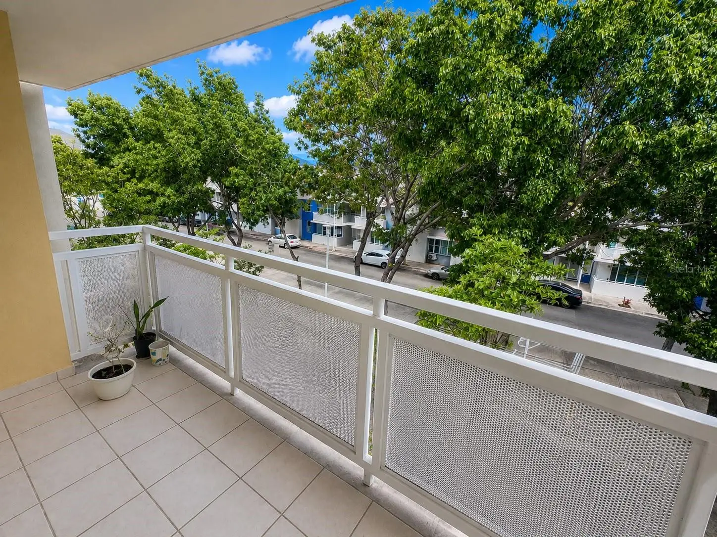 2402 Cond Riberas Del Bucana, PR