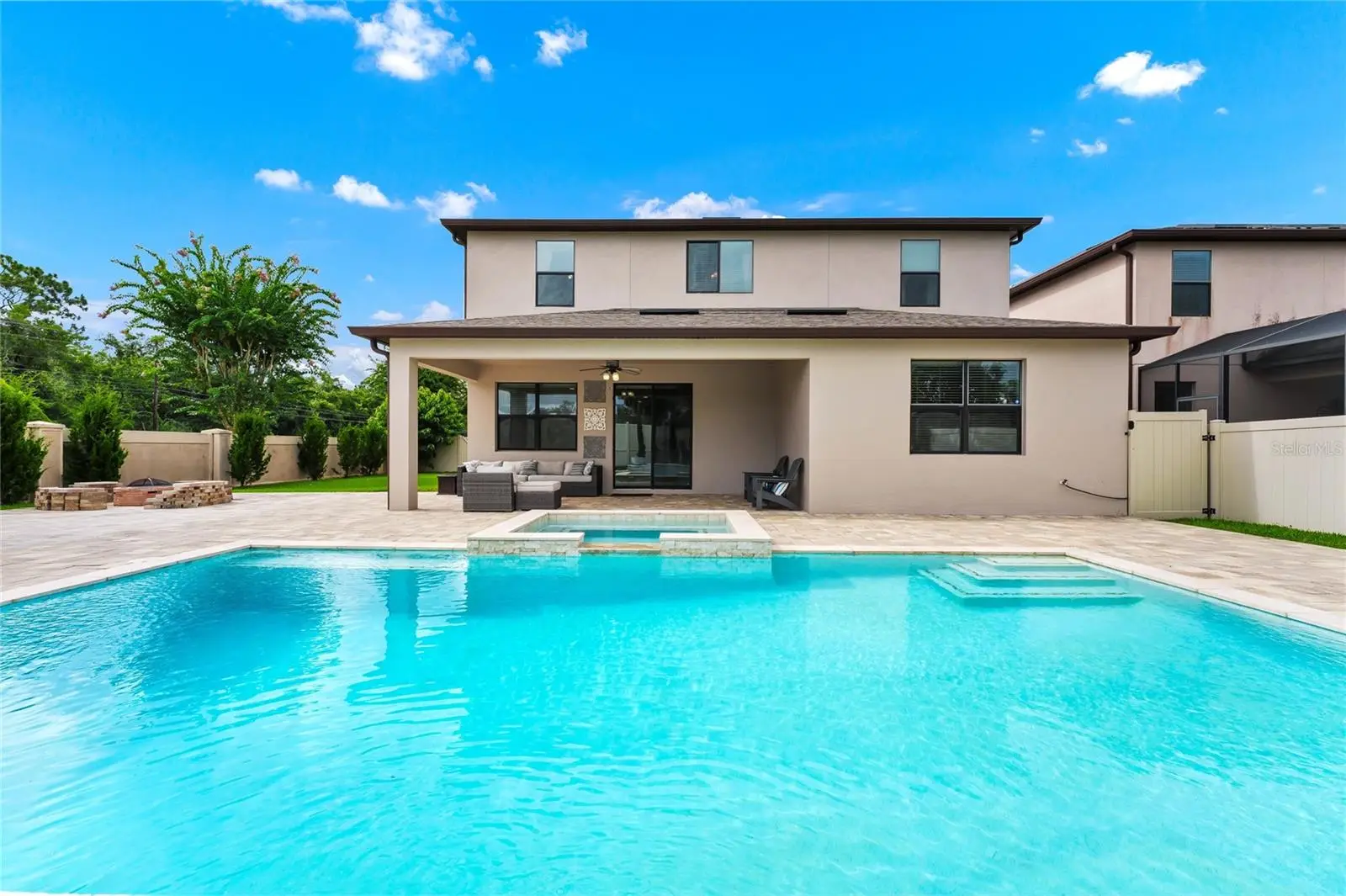 10037 Leyburn Court, FL