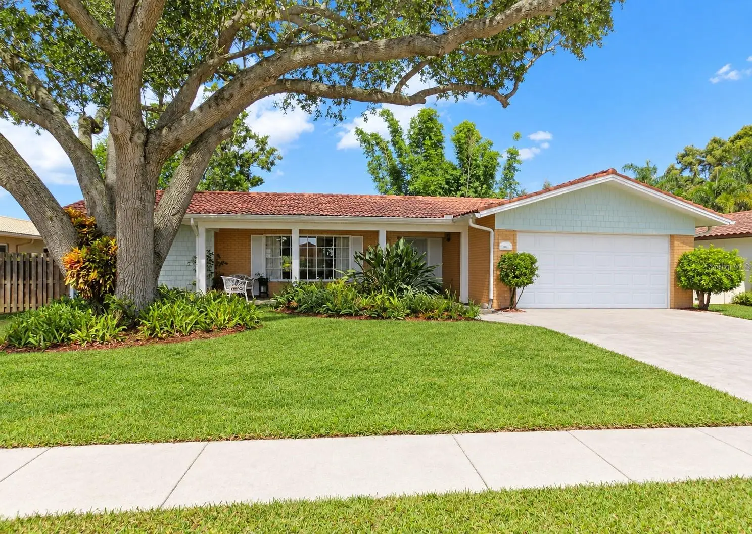 1874 Wateroak Drive, FL