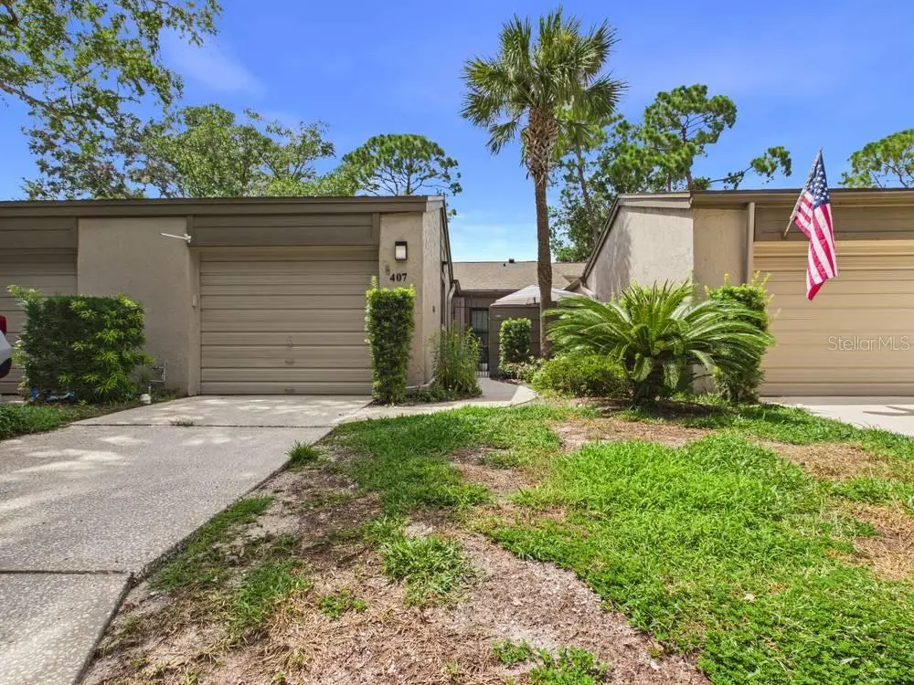407 Meadowood Boulevard, FL