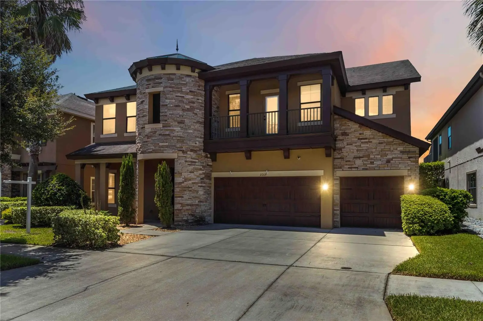 11009 Charmwood Drive, FL