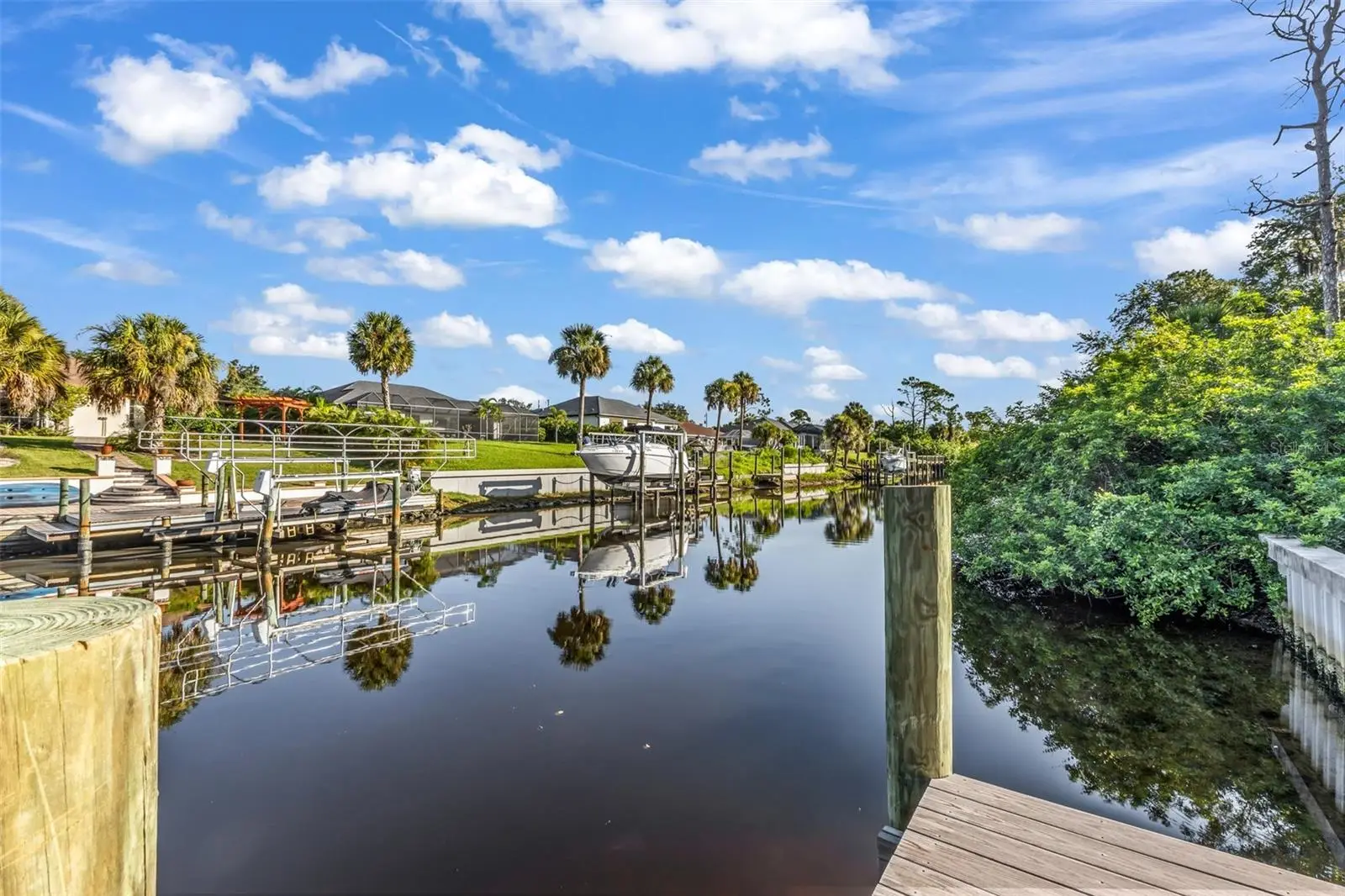321 Hoffer Street, FL