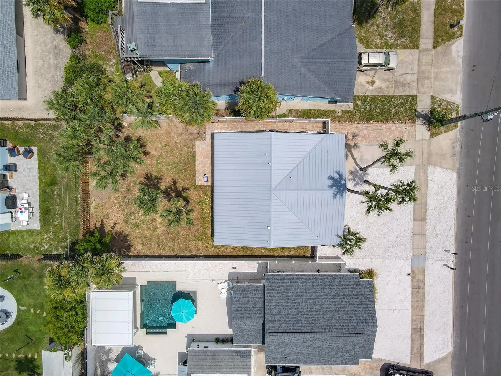 220 Crawford Road, FL