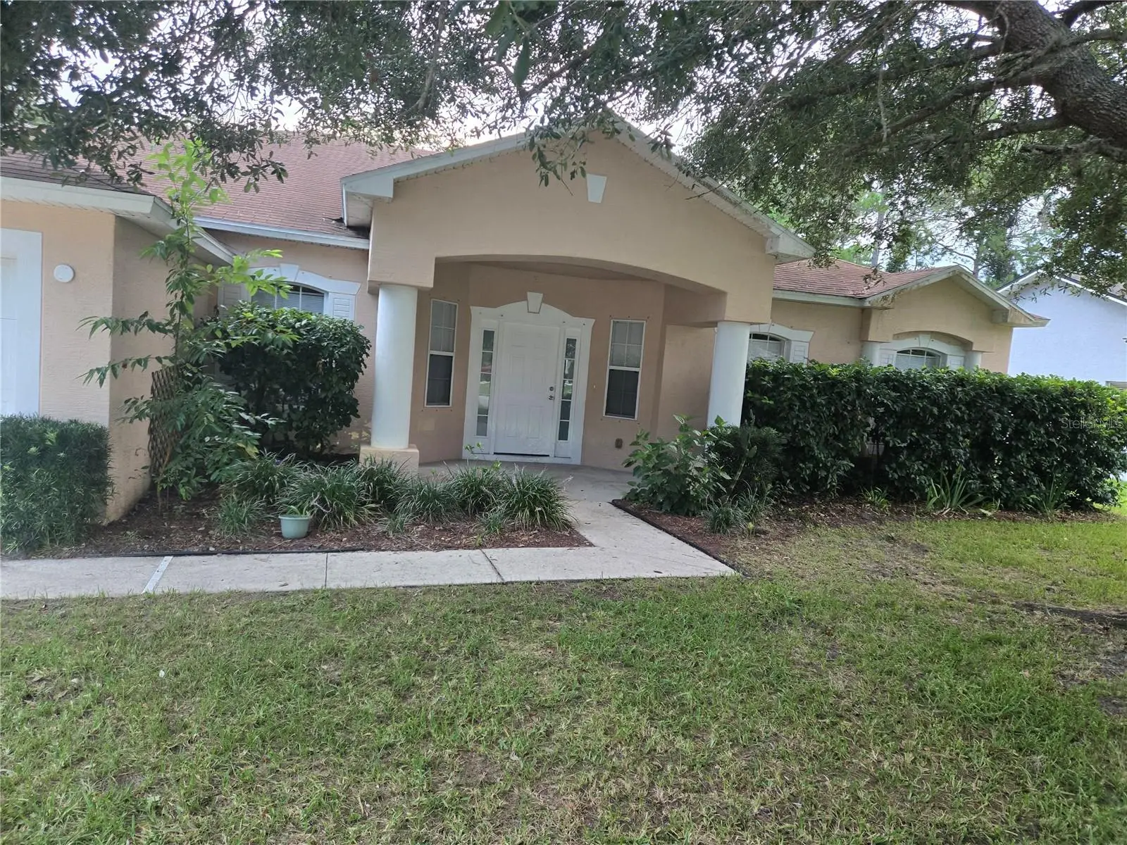 184 Parkview Drive, FL