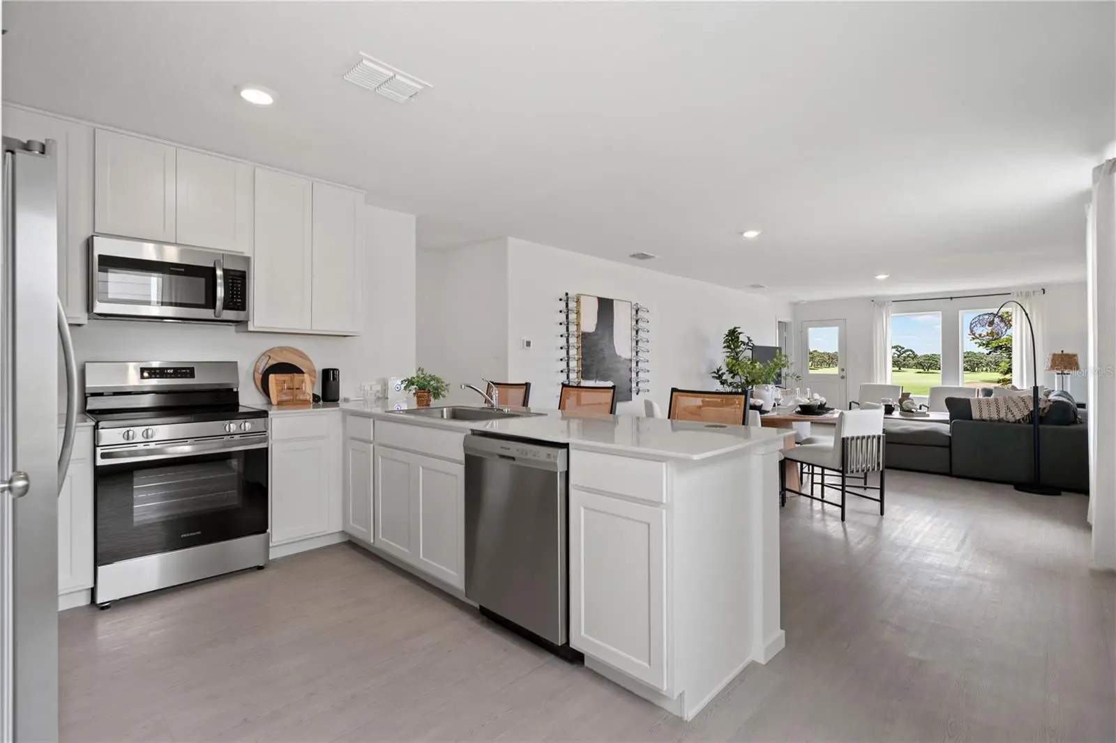 2227 Jennio Drive, FL