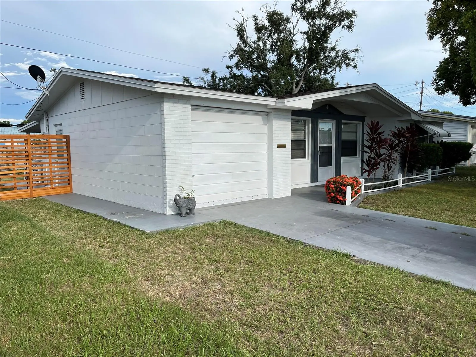 3632 Pensdale Drive, FL