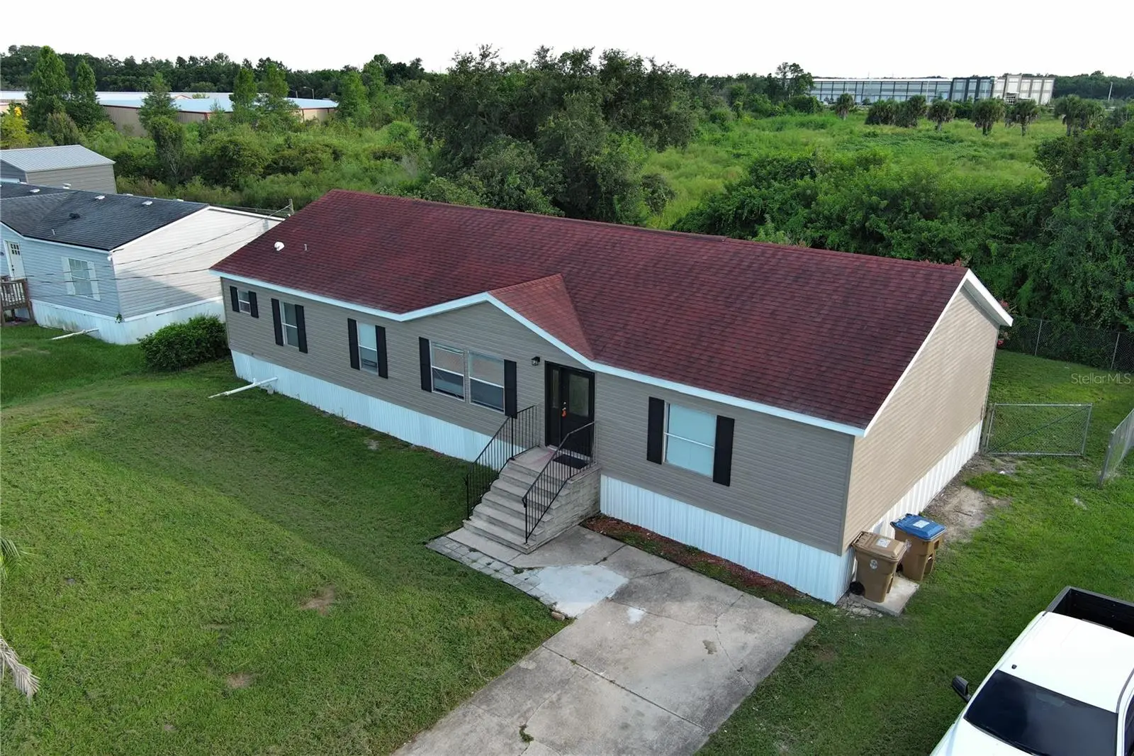 1124 Dara Cay Drive, FL