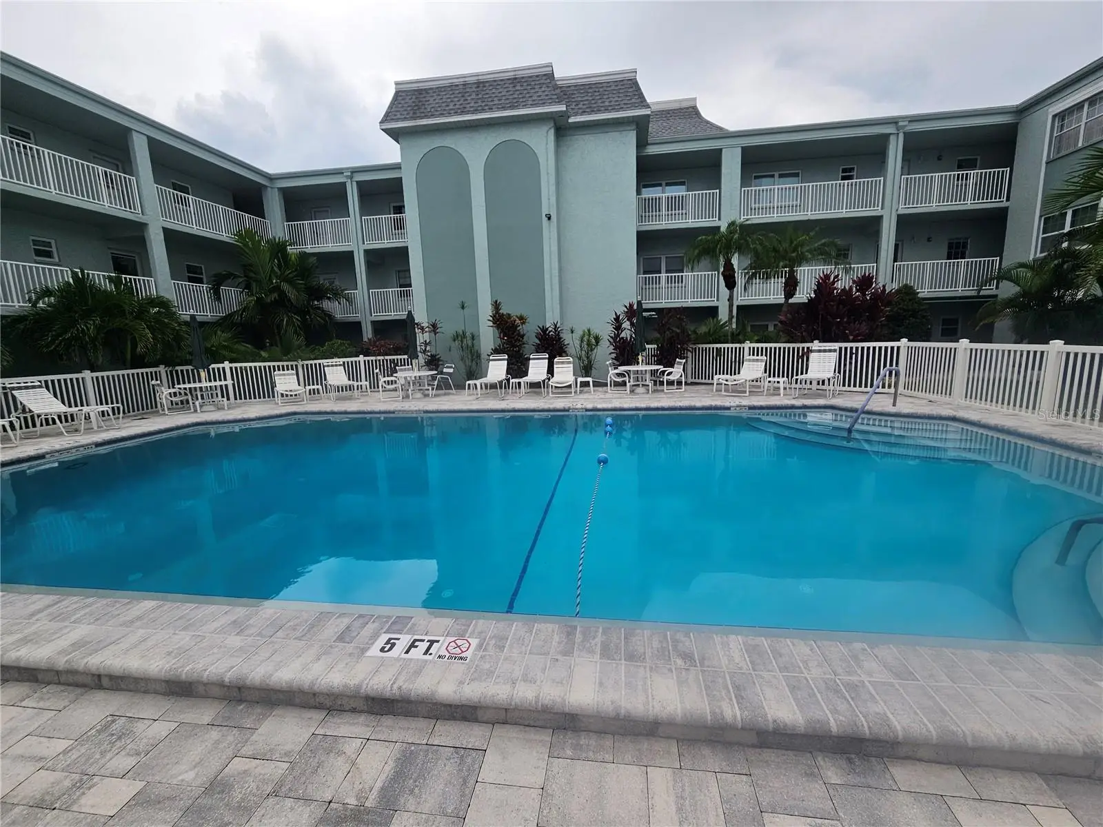 1706 Belleair Forest Drive, FL