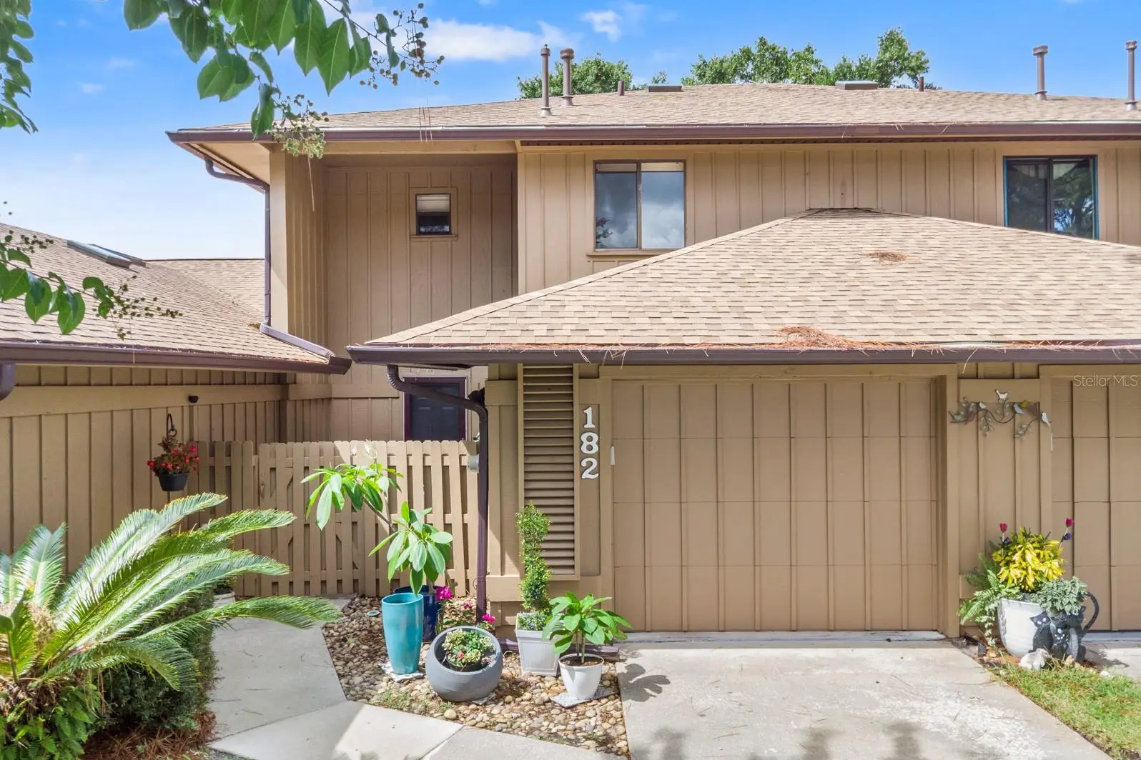 182 Heron Bay Circle, FL