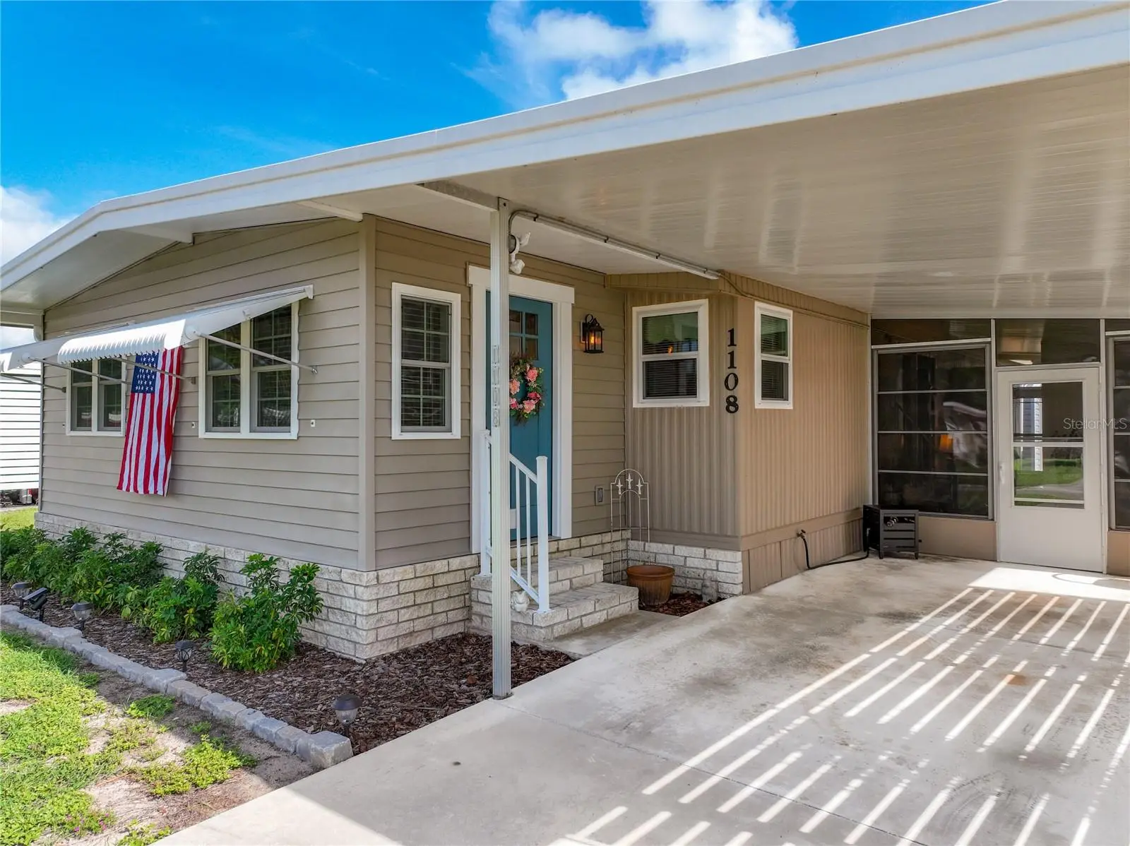1108 Nassau Circle, FL