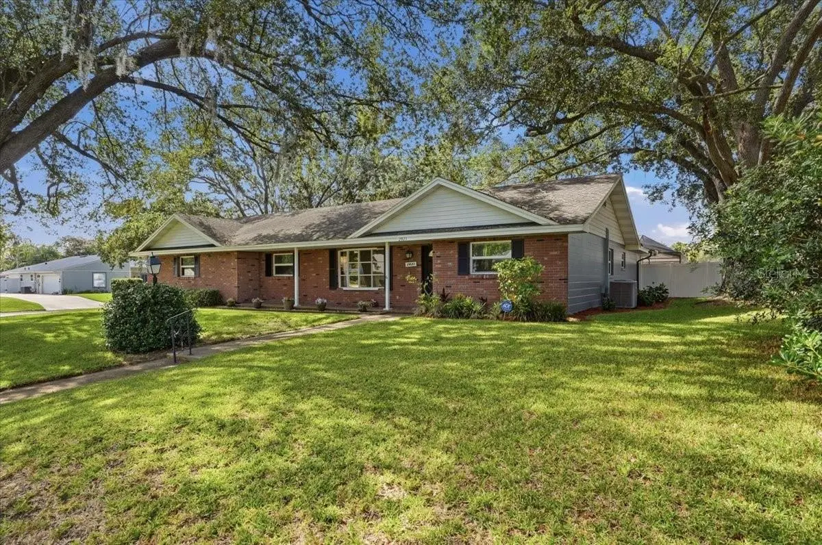 2021 Charnes Drive, FL