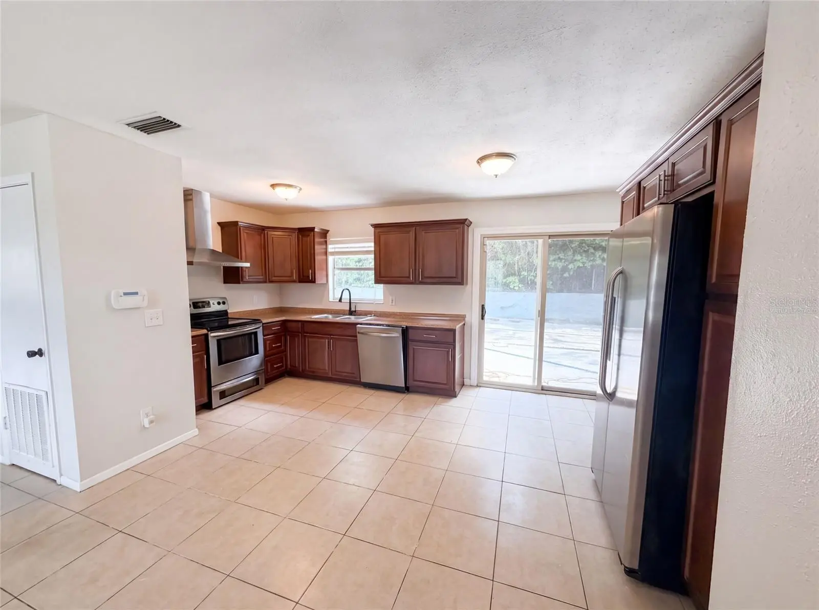 7018 Lynwood Drive, FL