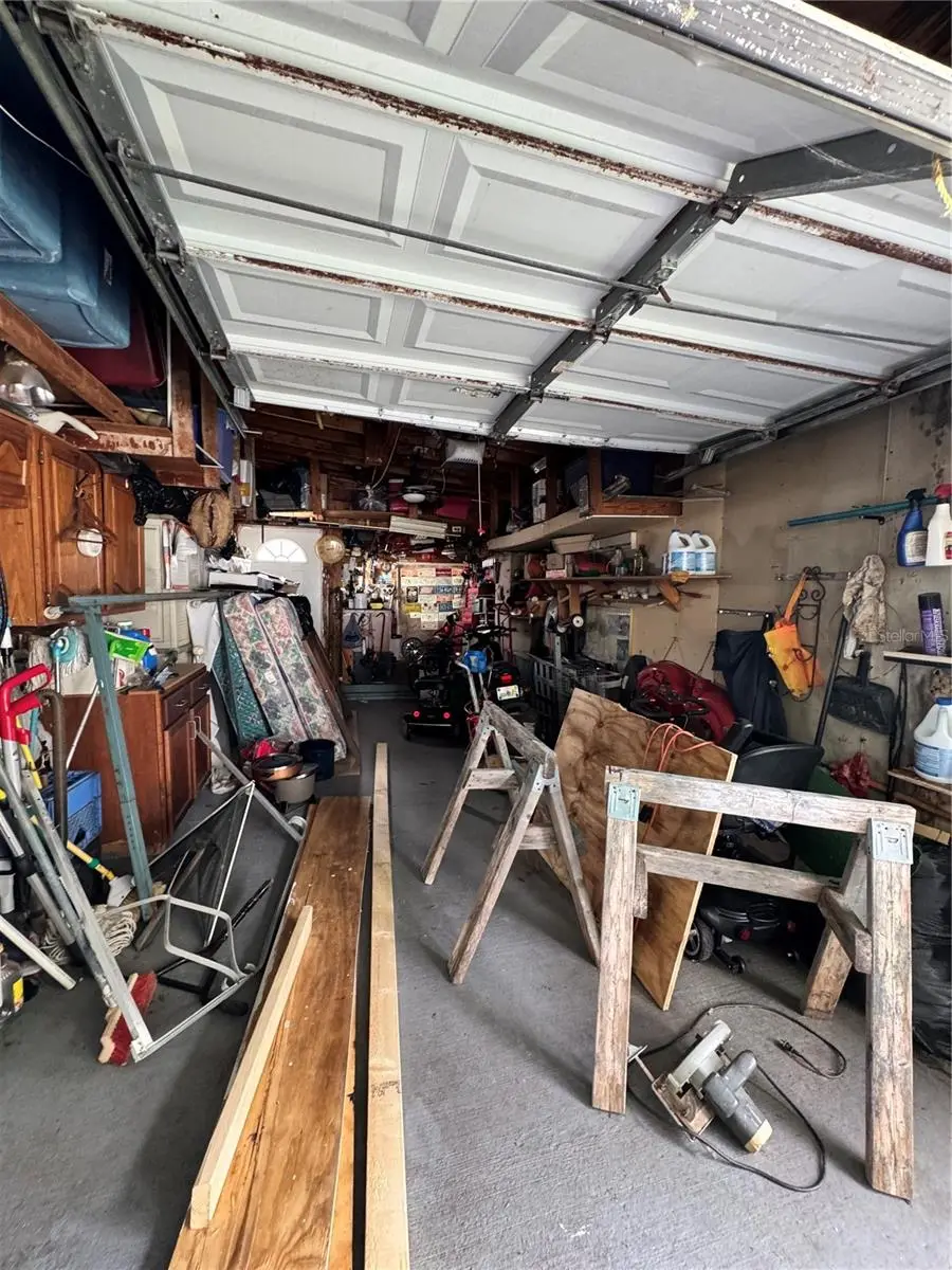 190 Miami Terrace, FL