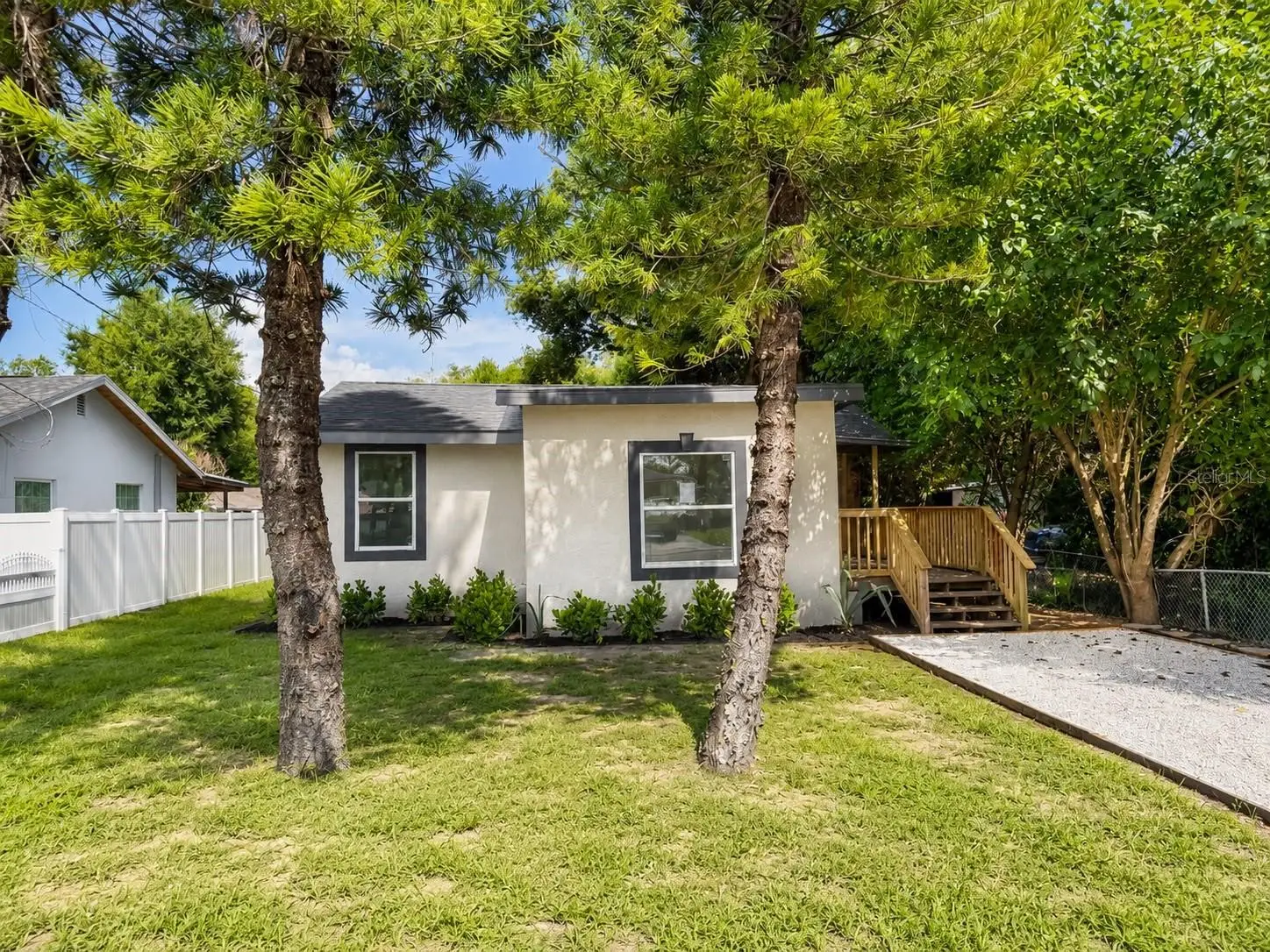 8713 Edison Avenue, FL