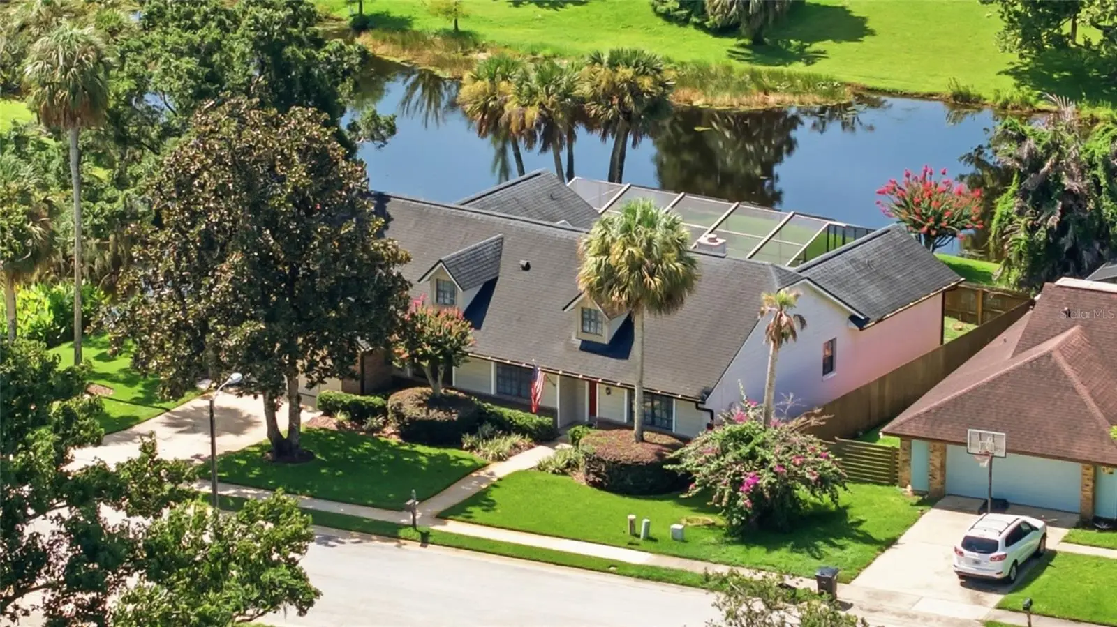 807 Riverbend Boulevard, FL