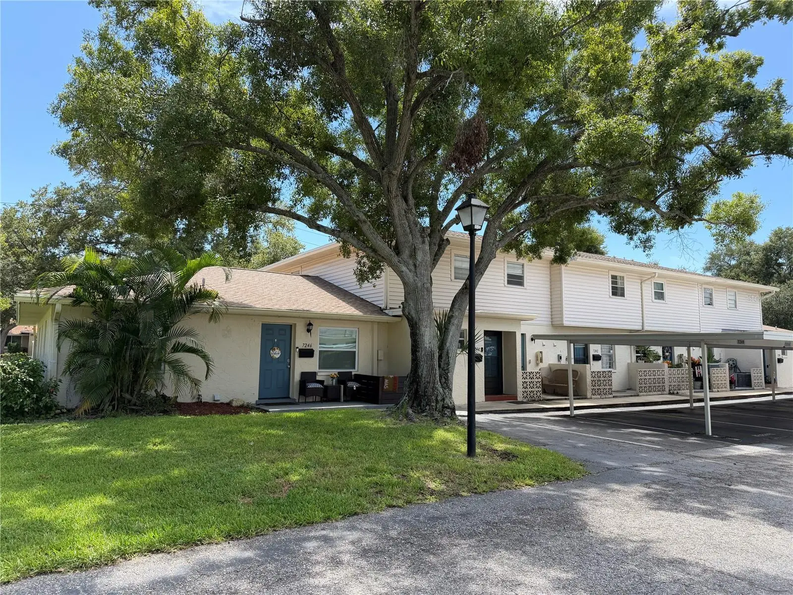 7242 Stone Haven Court, FL