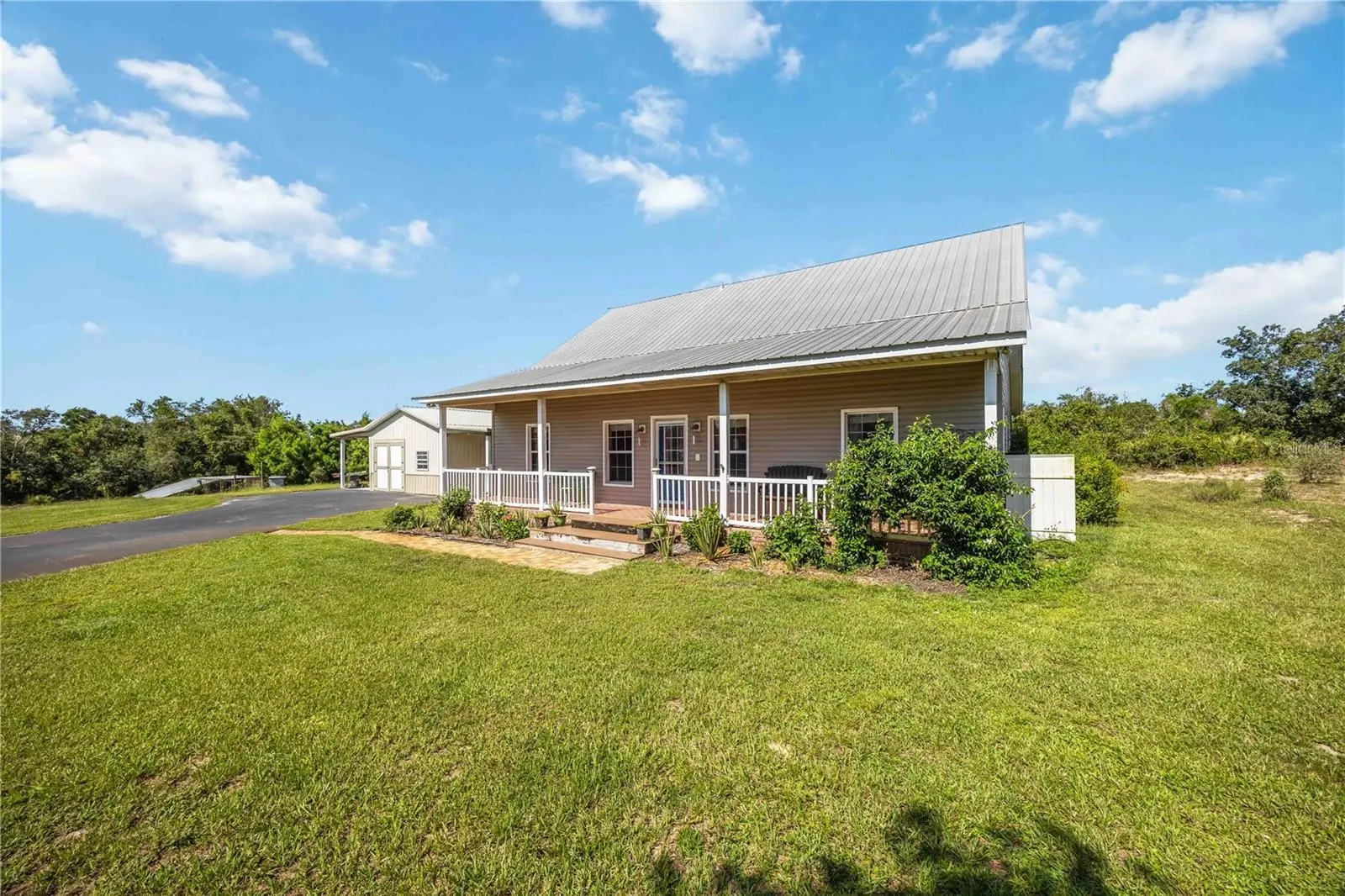 2711 Snyder Road, FL