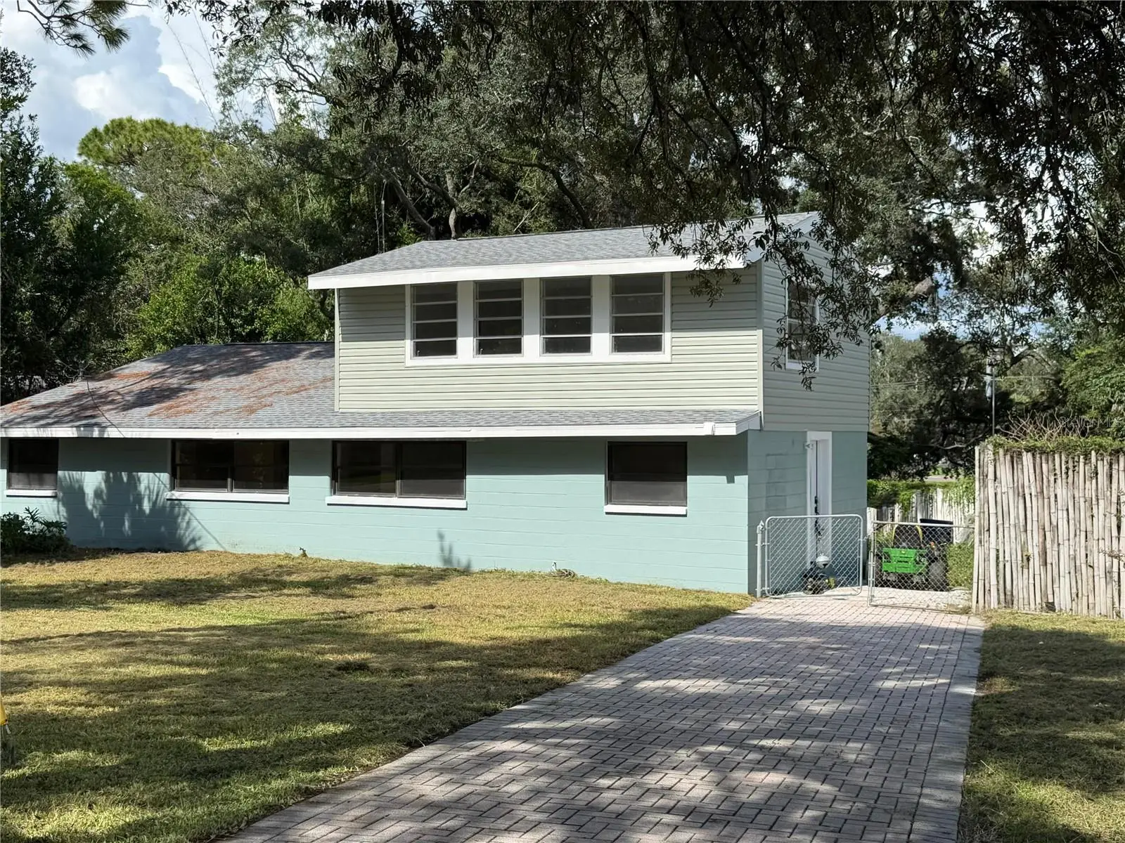 10801 Edison Avenue, FL