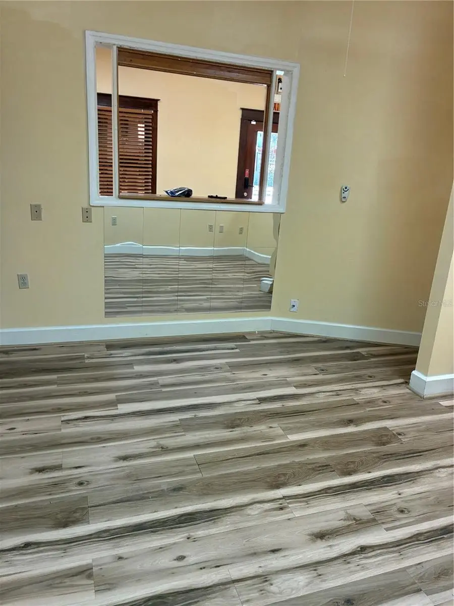 814 Main Street, FL