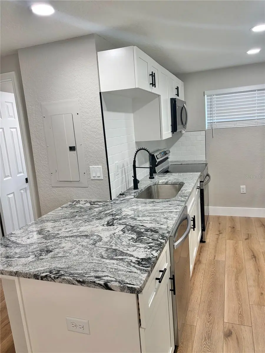 12119 Victory Drive, FL