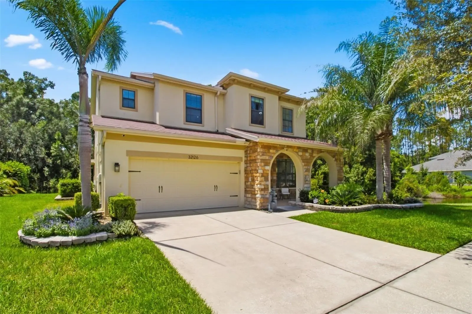 32126 Garden Alcove Loop, FL