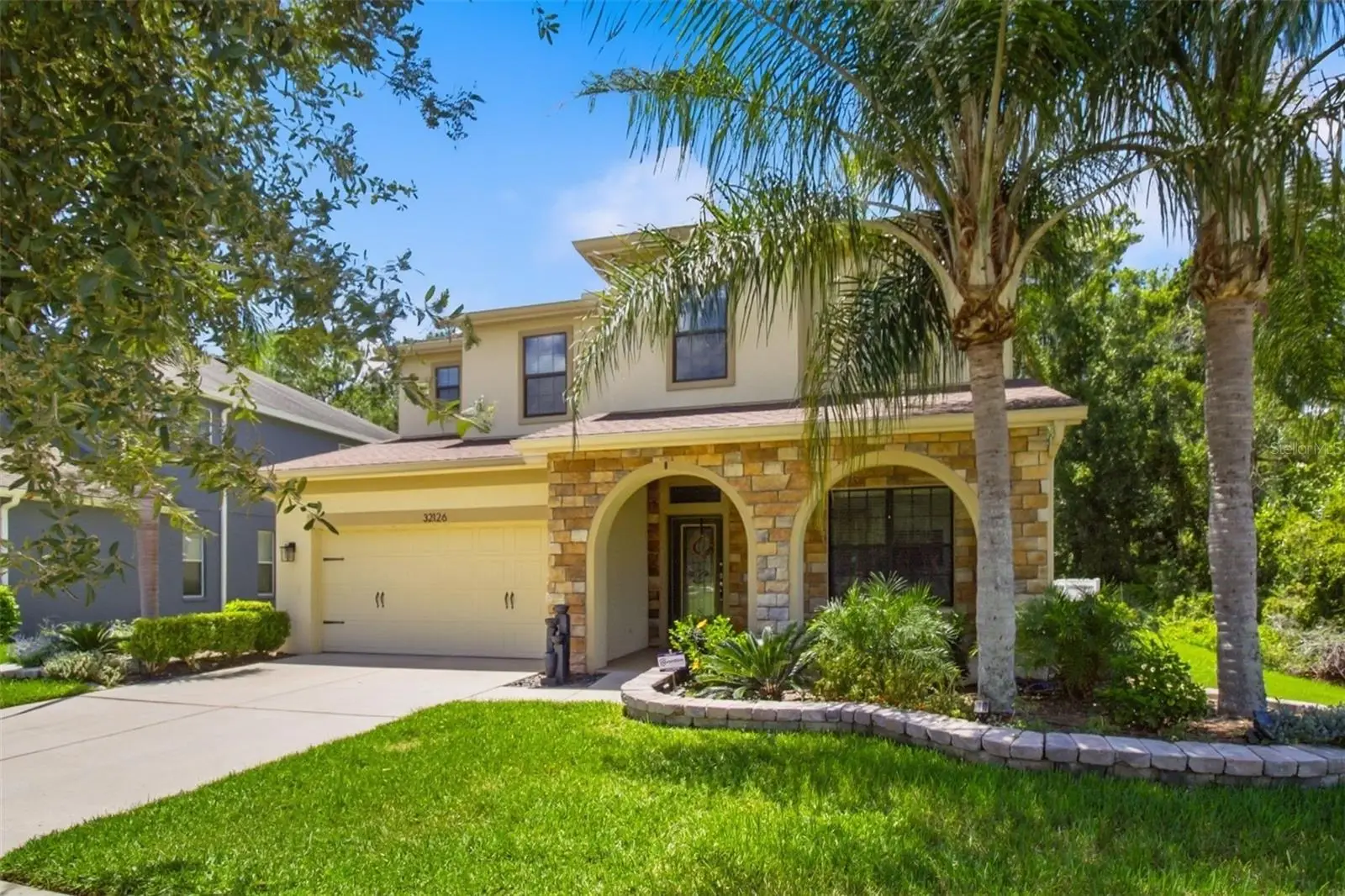 32126 Garden Alcove Loop, FL
