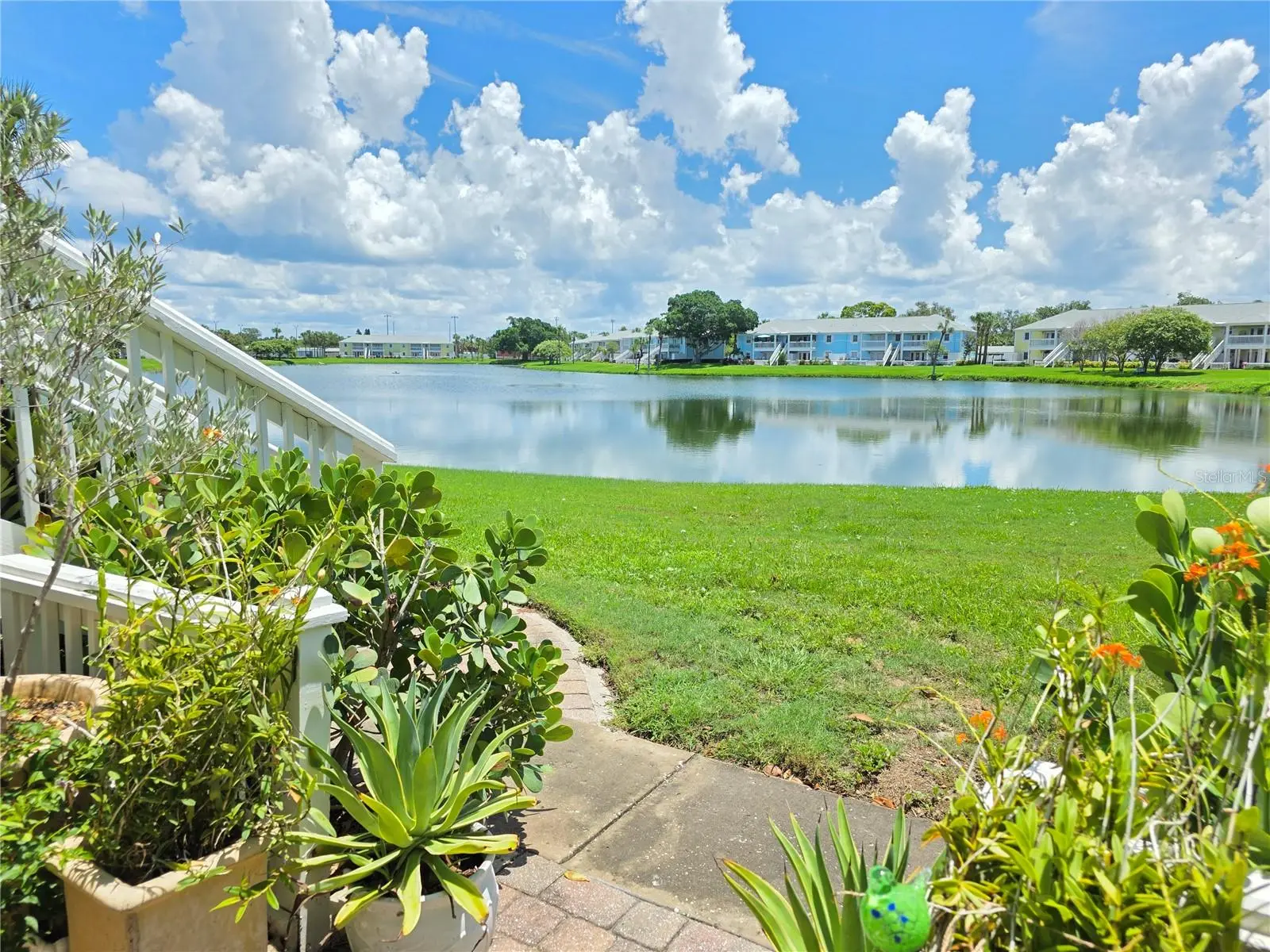 118 Pompano Drive, FL