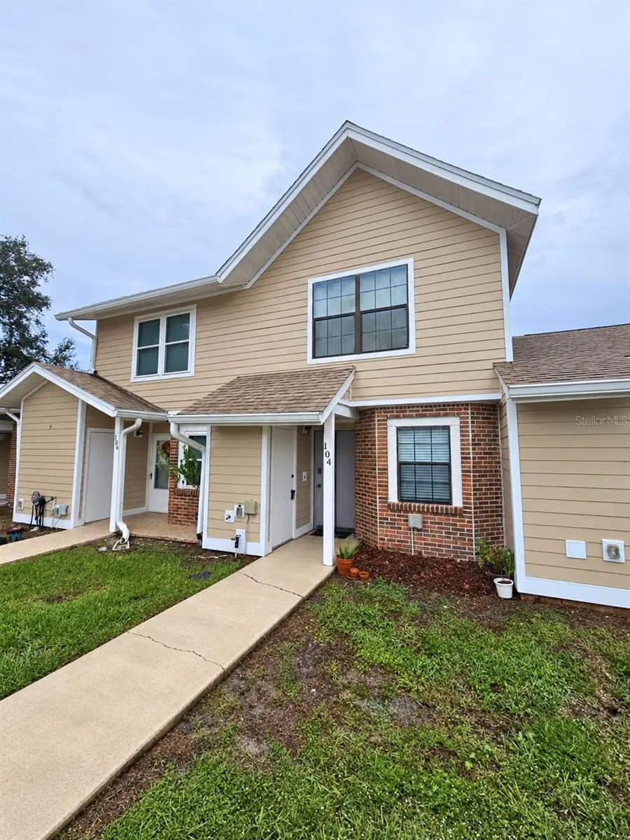 104 Hidden Arbor Court, FL