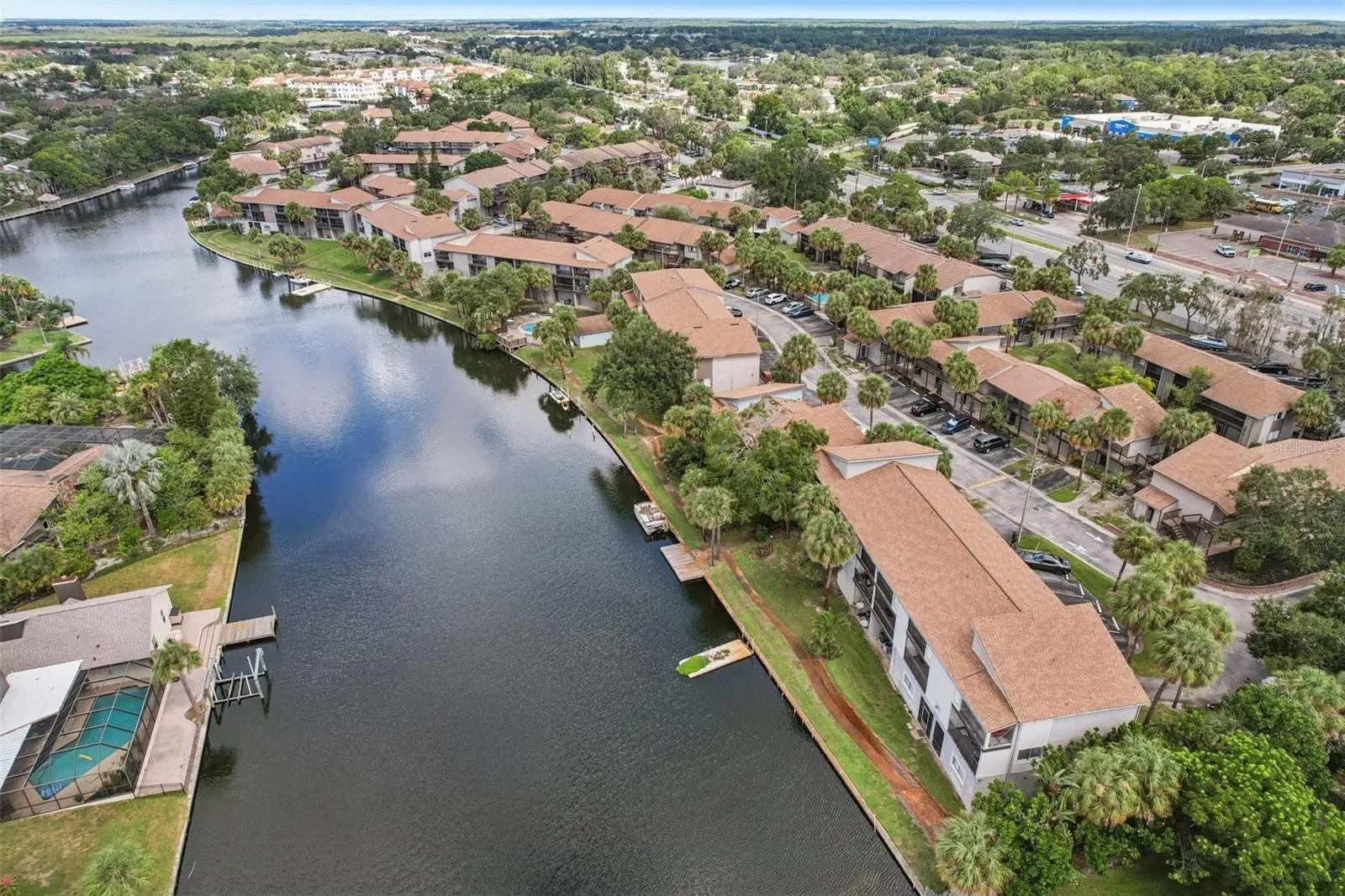 6325 Newtown Circle, FL