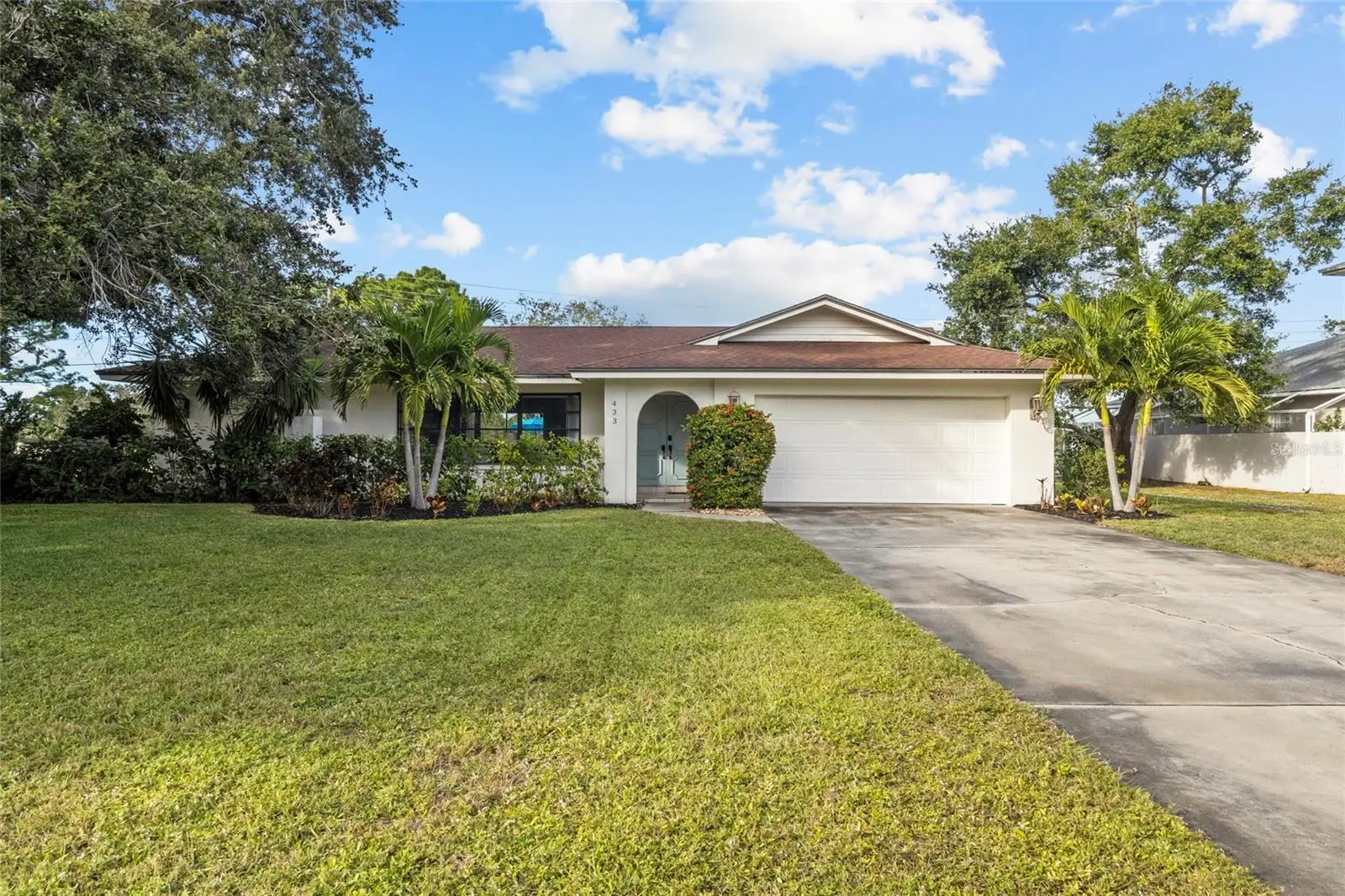 433 Whitfield Avenue, FL