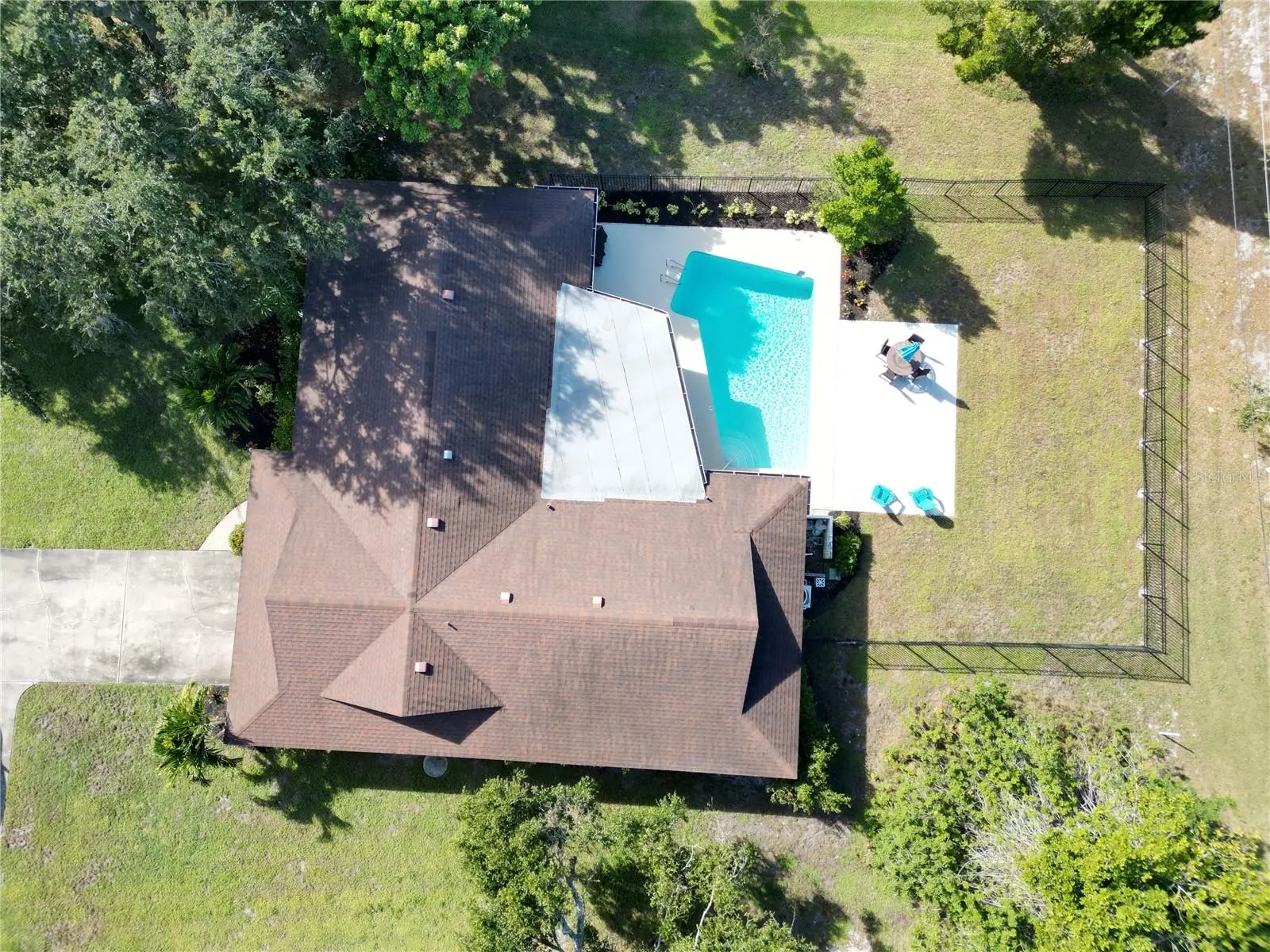 433 Whitfield Avenue, FL