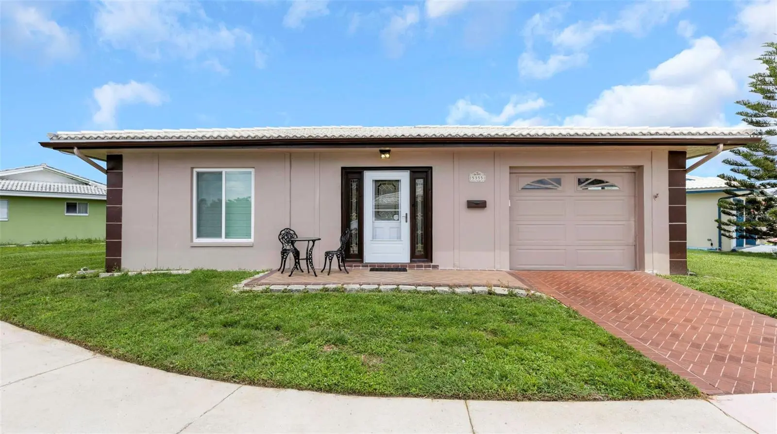 5355 Ferndale Place, FL
