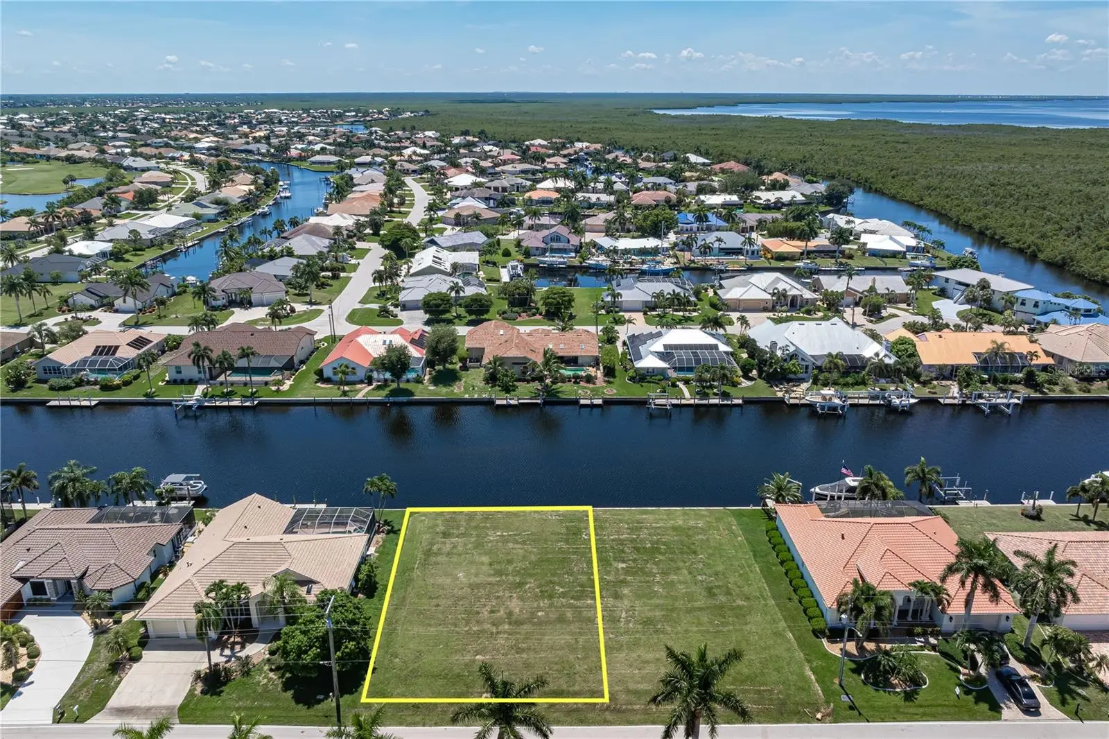 3936 La Costa Island Court, FL