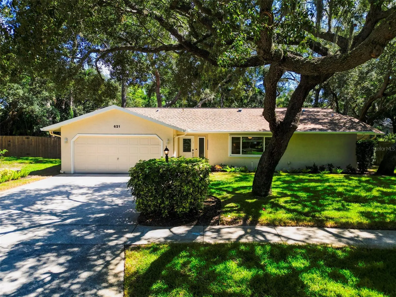 621 Timber Ln, FL