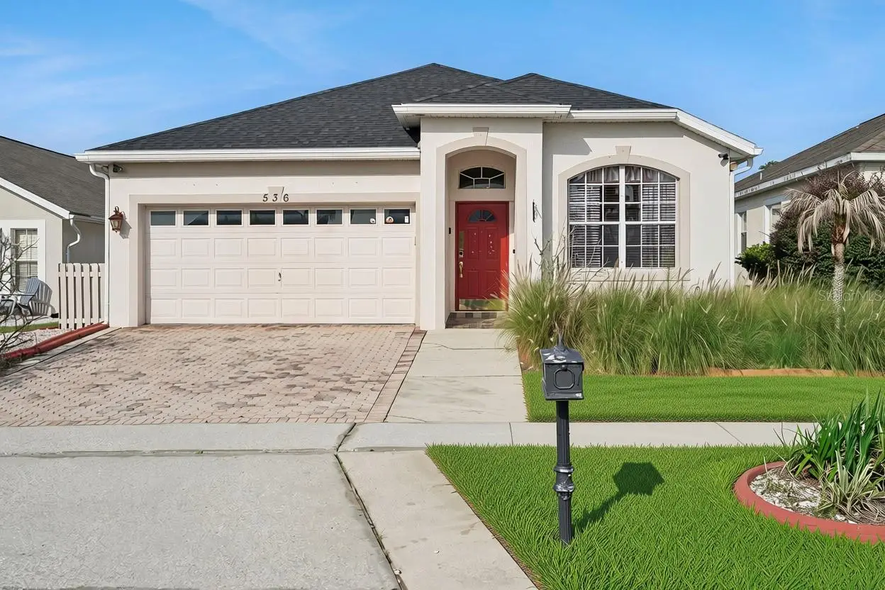 536 Gleneagles Dr, FL