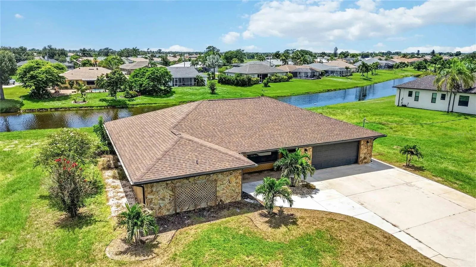 166 Mark Twain Lane, FL