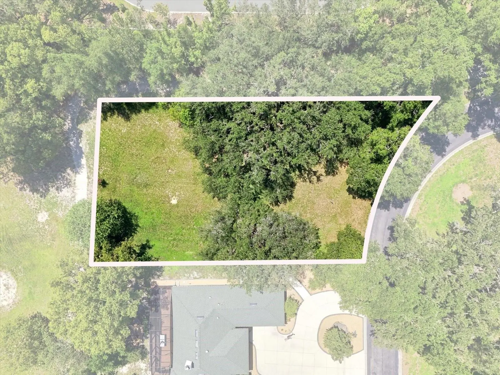 512 Dowling Circle, FL