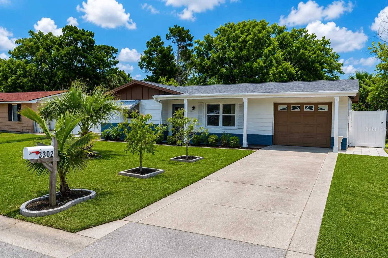 3302 Rock Royal Drive, FL