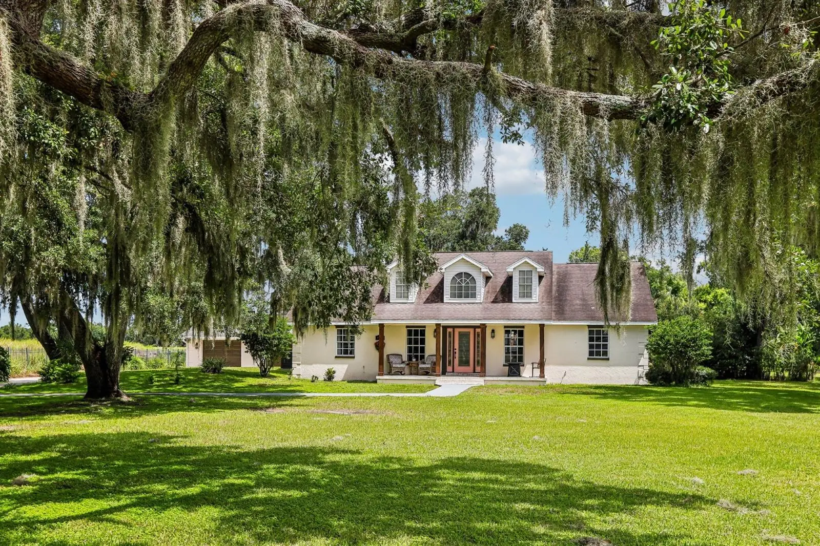 408 Holloway Road, FL